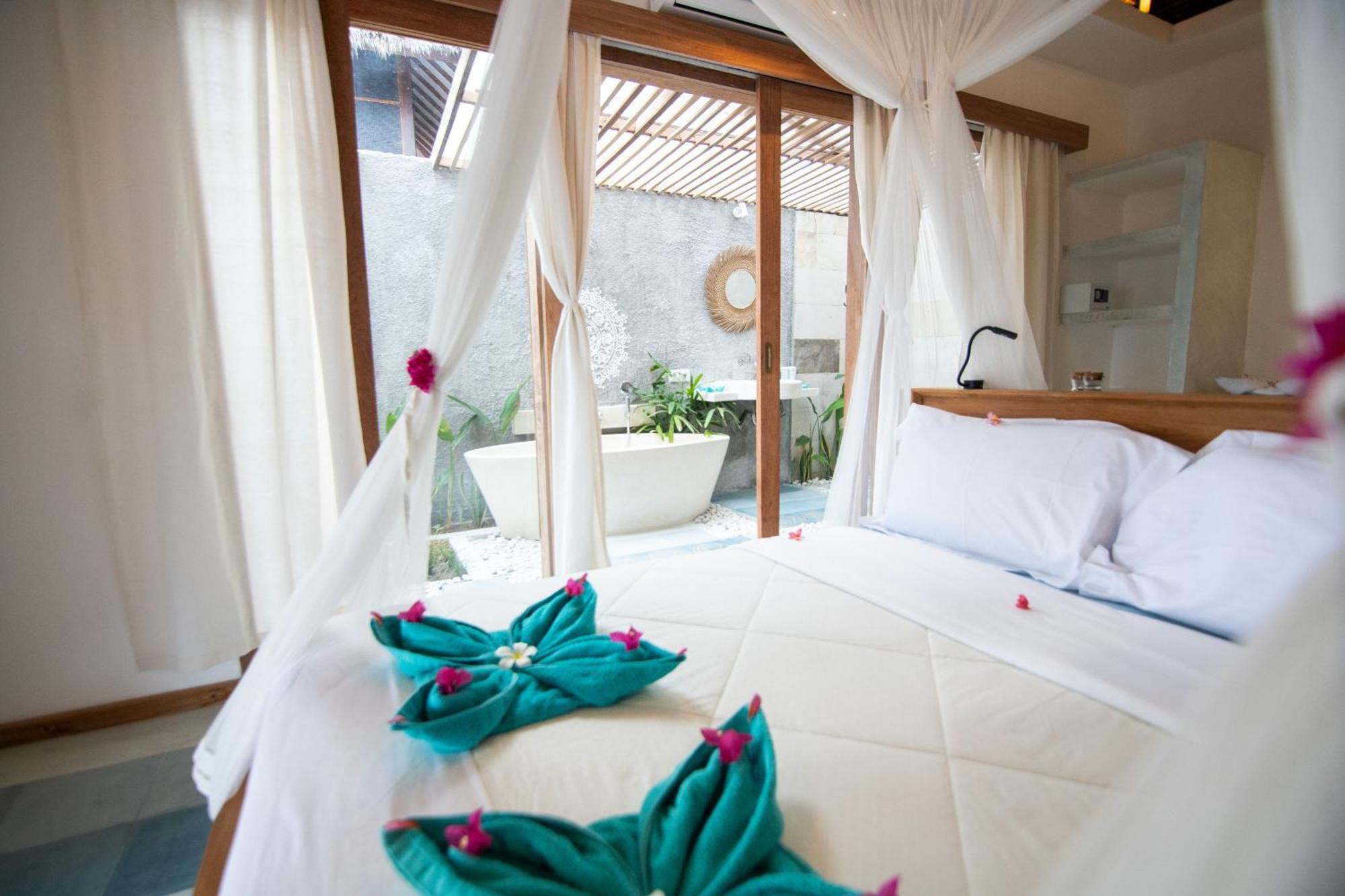 Mandala Beach Healing Rooms Gili Air Ngoại thất bức ảnh